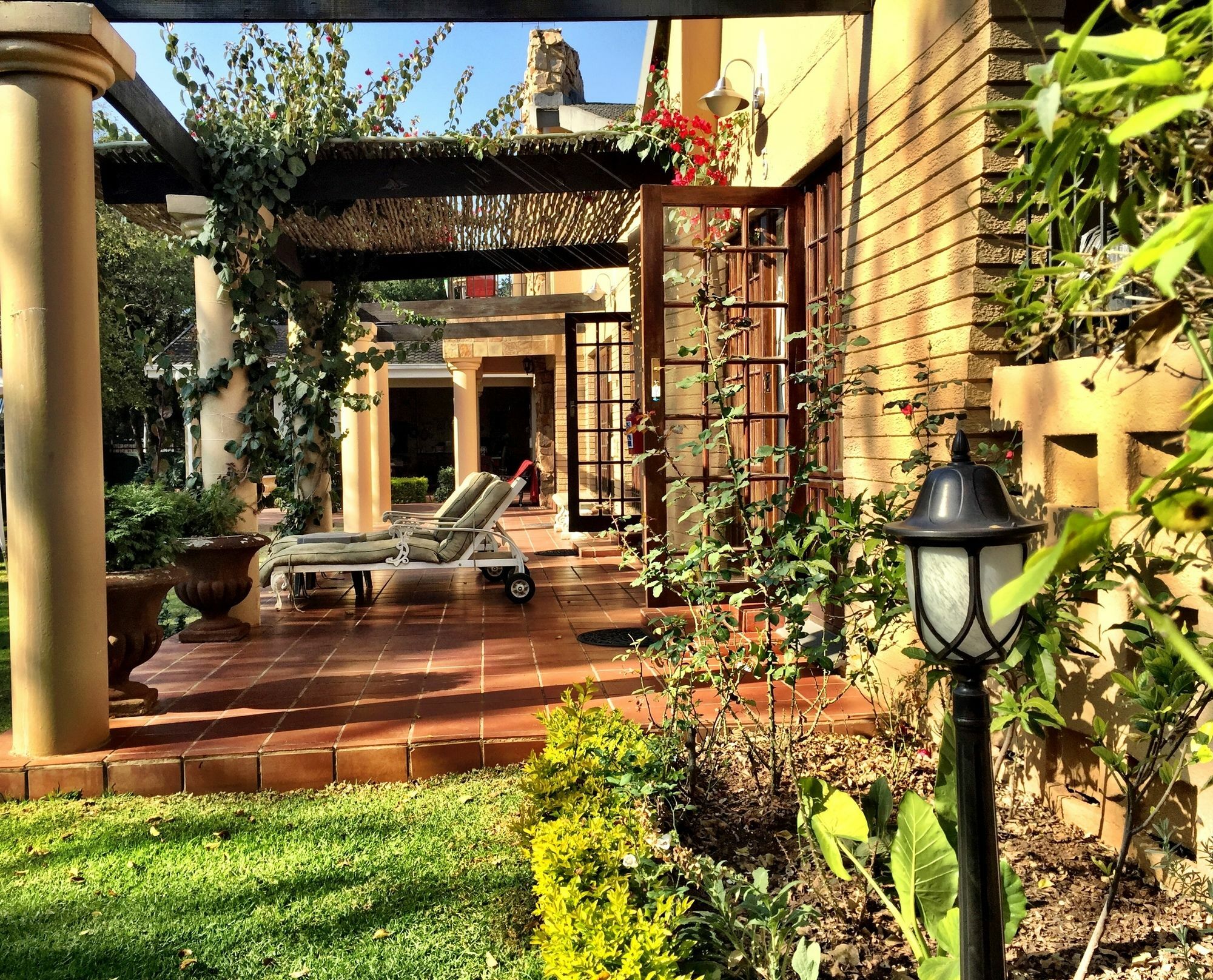 MacGregors Guest House Pretoria-Noord Esterno foto